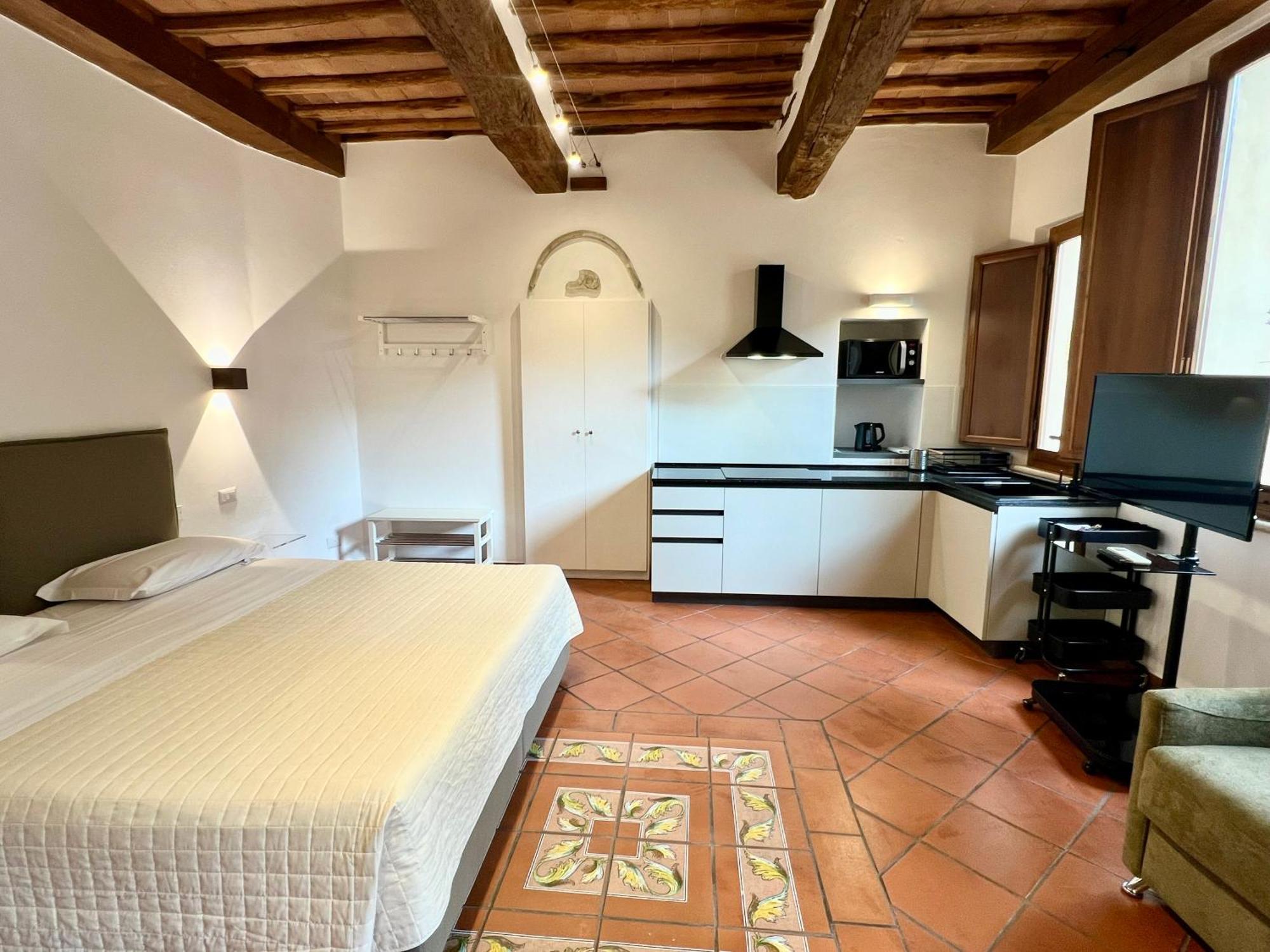 Regis Condo Siena Bagian luar foto