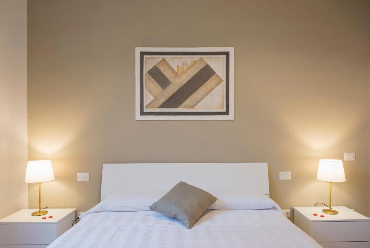 Regis Condo Siena Bagian luar foto