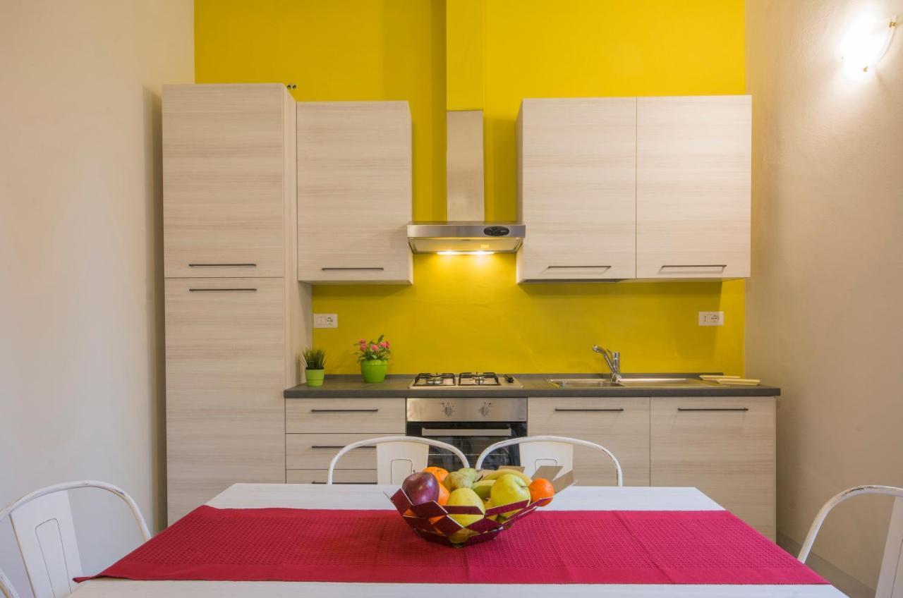 Regis Condo Siena Bagian luar foto