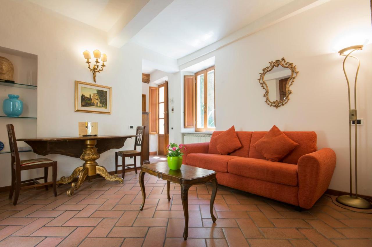 Regis Condo Siena Bagian luar foto
