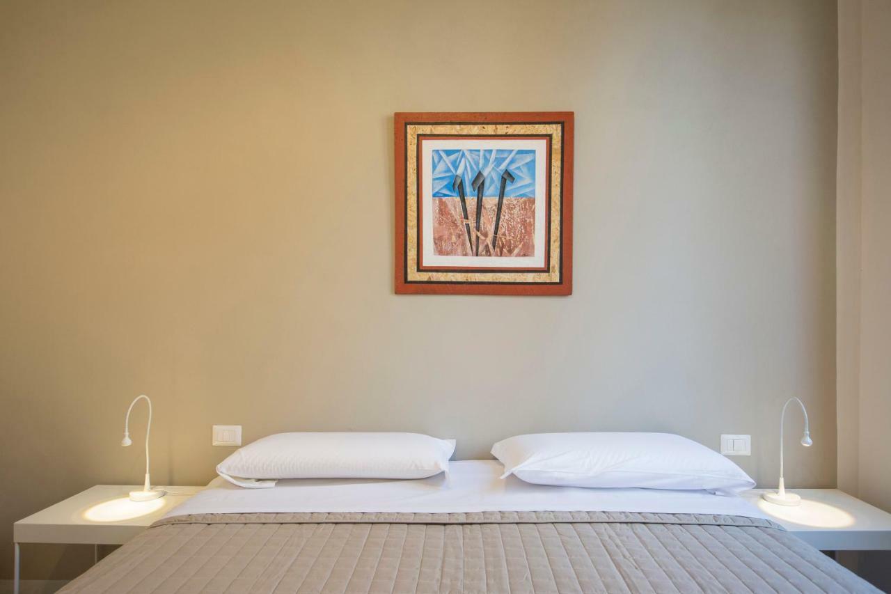Regis Condo Siena Bagian luar foto